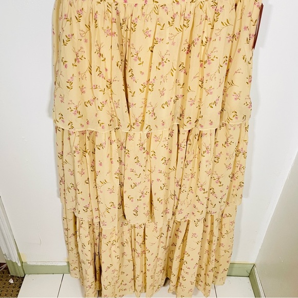 NWT Ivy City Co. Darla Yellow Floral Tiered Maxi Dress Bohemian Wedding Size 1X - Picture 7 of 9